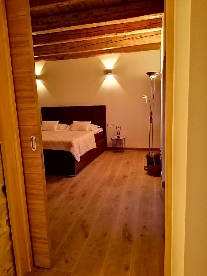 Apartments Dalmatian Stone House Turanj Dış mekan fotoğraf
