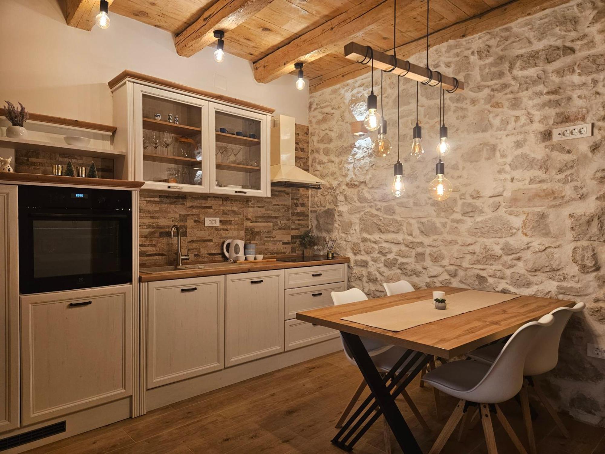 Apartments Dalmatian Stone House Turanj Dış mekan fotoğraf